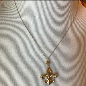 14kt Fleur-de-lis